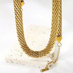 Gold mesh necklace chain